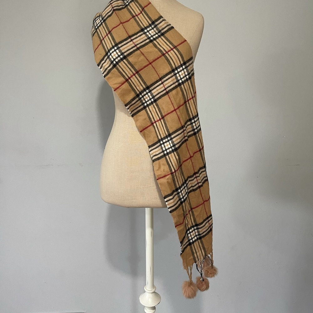 Scarf - Picture 4 of 5
